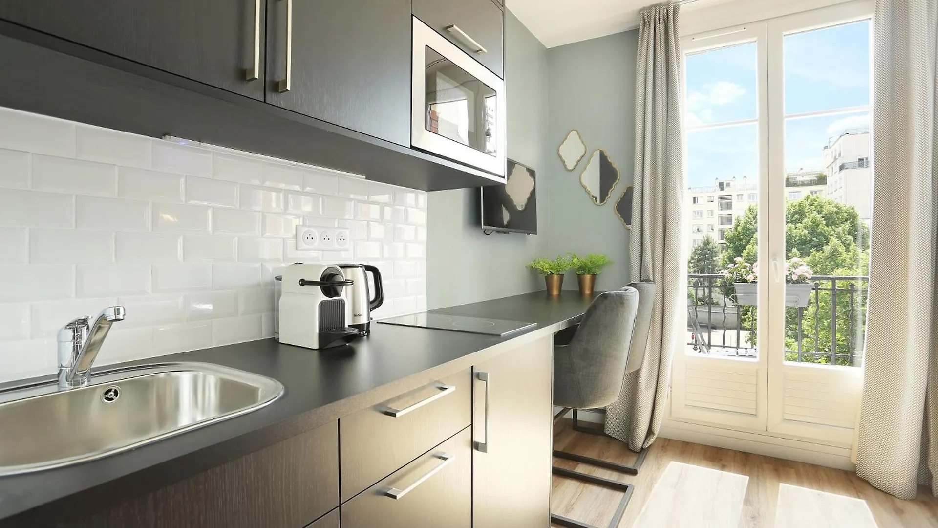 Yays Paris Zola By Numa Apart otel 4*,