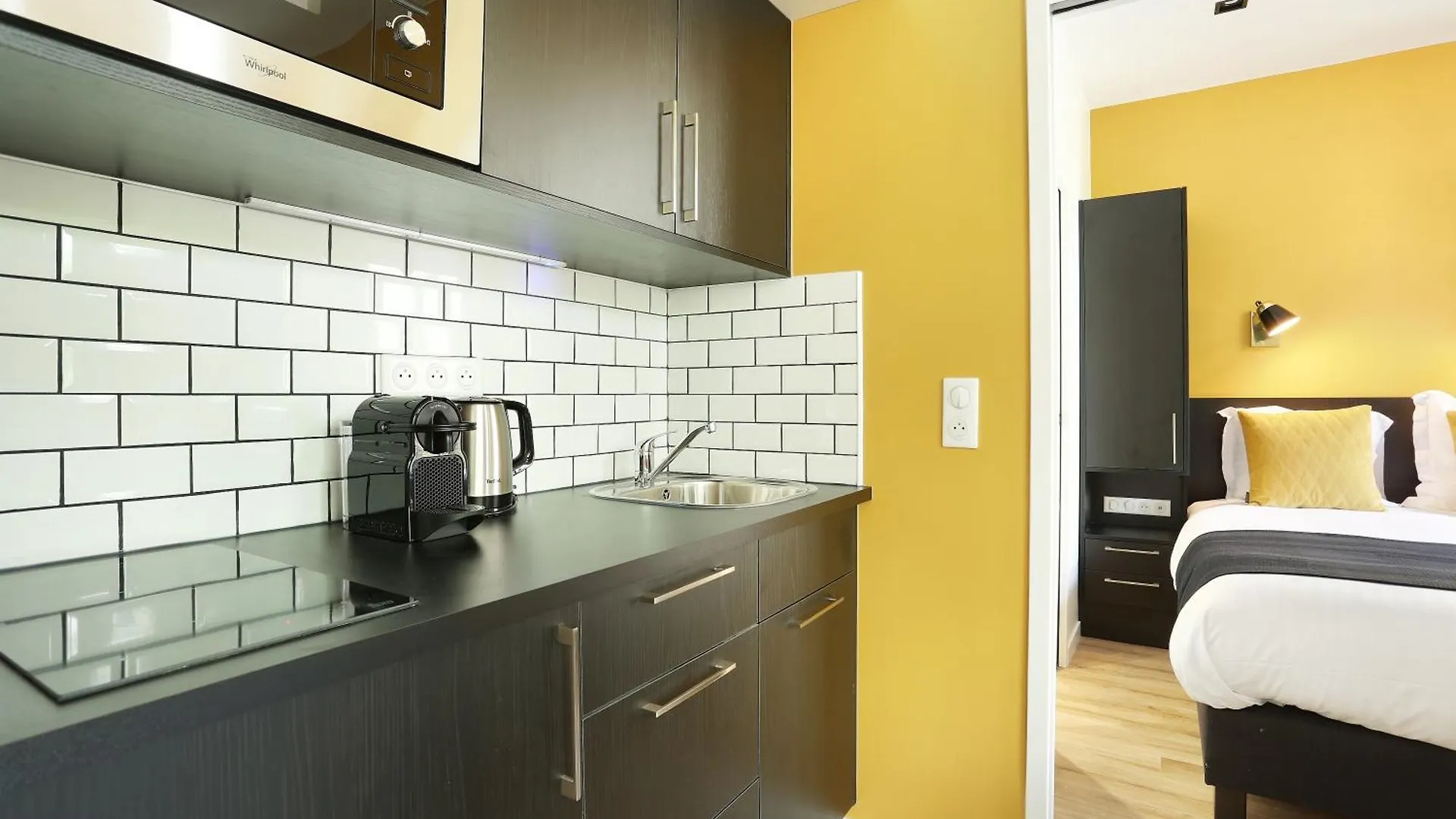 Yays Paris Zola By Numa Aparthotel France